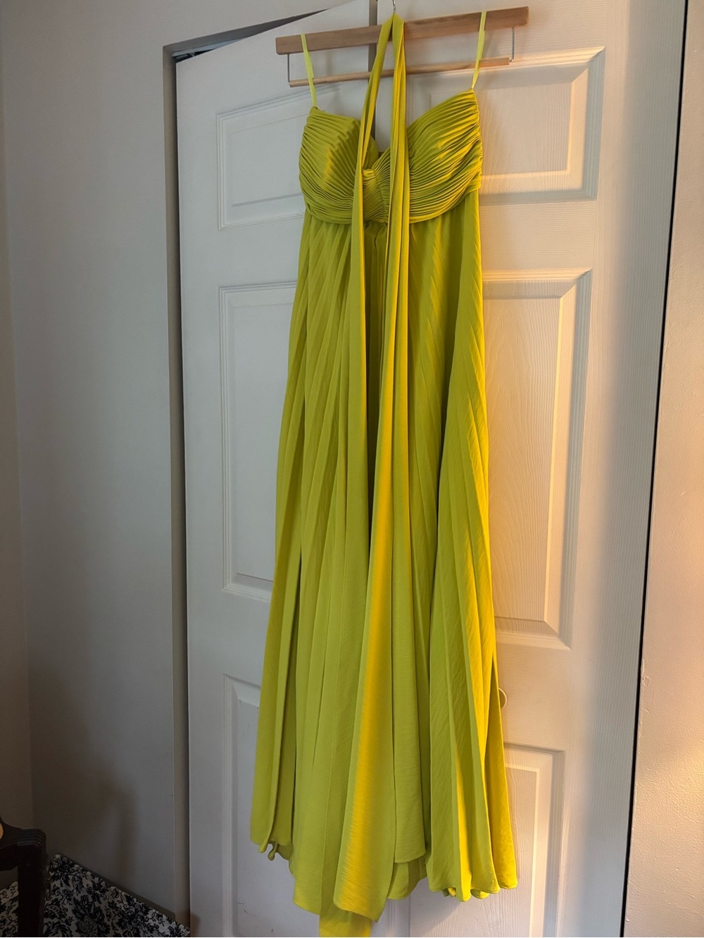 Delfi DAPHNE DRESS
- Chartreuse - Picture 4 of 9